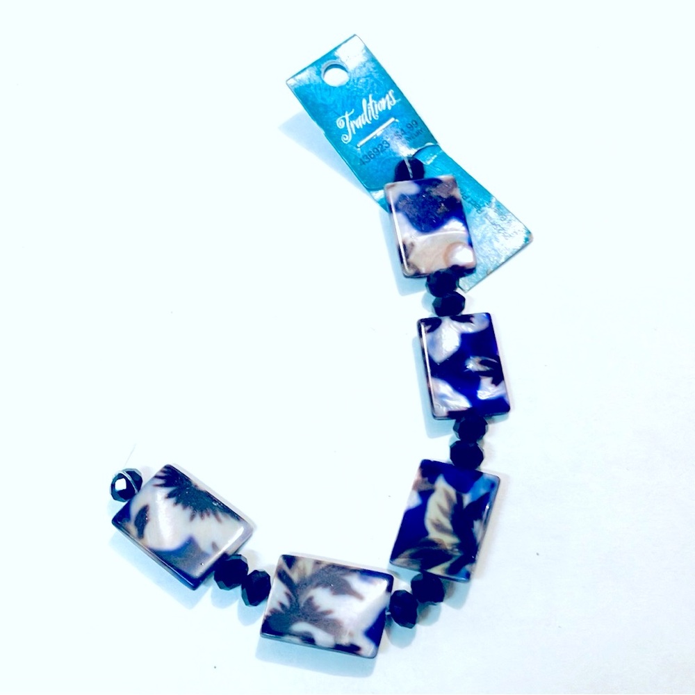 Traditions Purple Shell Beads 436923